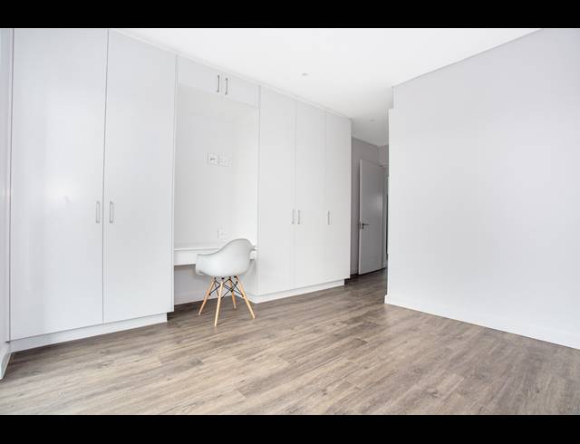 2 BEDROOM APARTMENT FOR SALE IN STEYN CITY